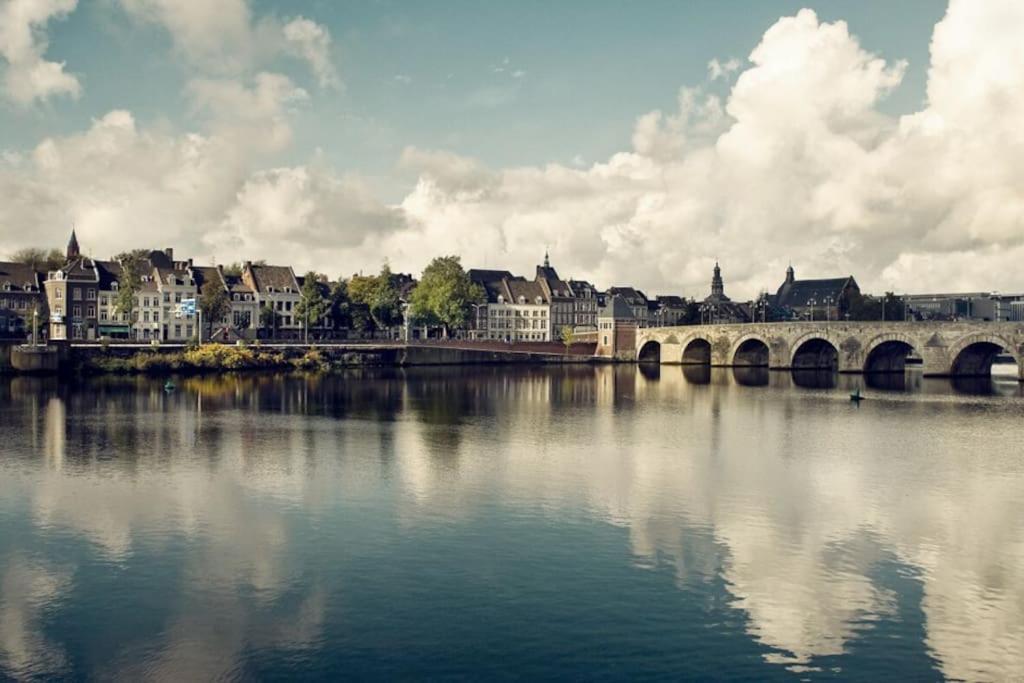 Etwee Vakantiehuis Lanaken Luaran gambar