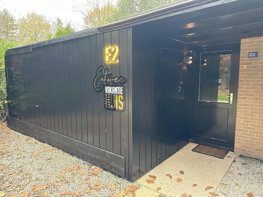 Etwee Vakantiehuis Lanaken Luaran gambar