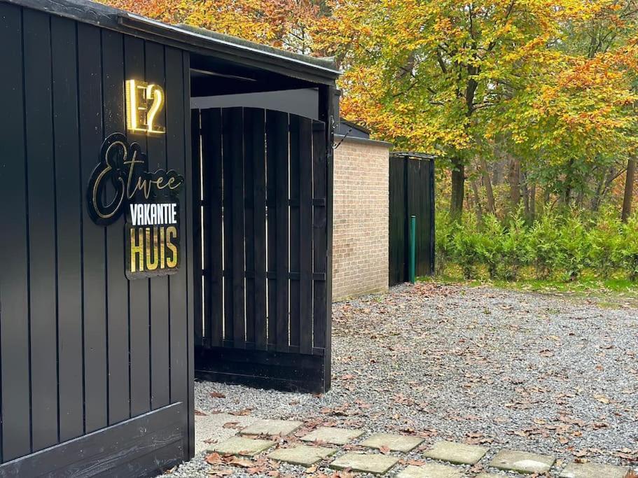 Etwee Vakantiehuis Lanaken Luaran gambar